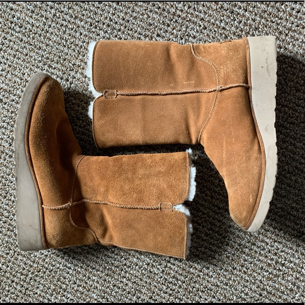 Sz 9.5 Kollaburra by Ugg boots